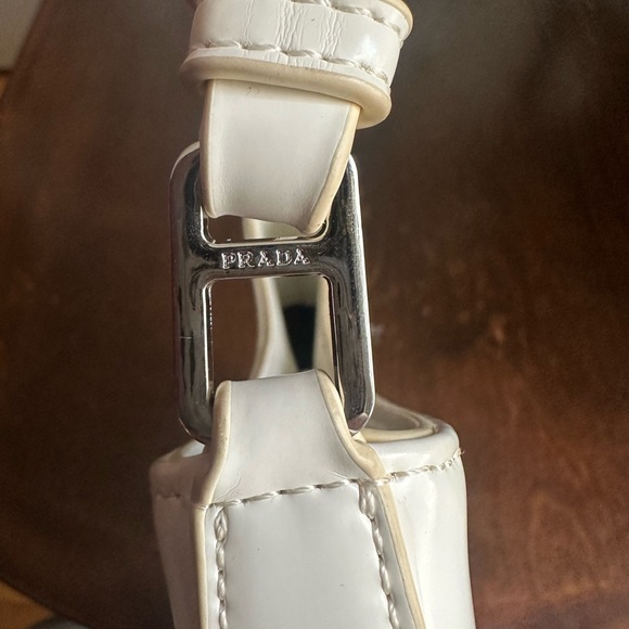 White Cleo Bag - Picture 4 of 7